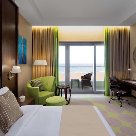Radisson Blu Hotel & Resort, Sohar Extérieur photo Deluxe room